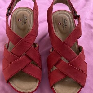 Clarks Unstructured Un Capri Step Red Nubuck Cork Wedge Sandals 6.5M